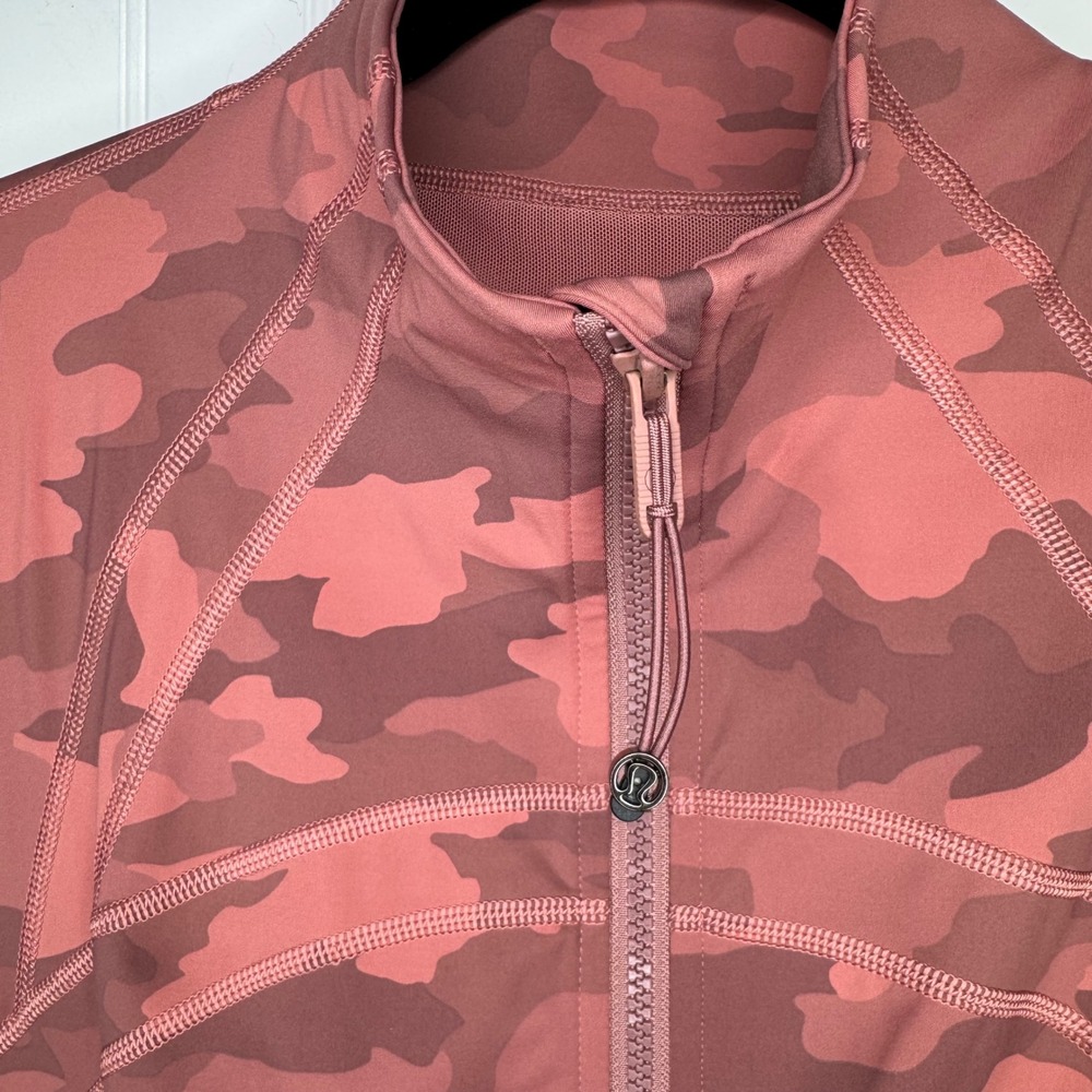 Lululemon Define Jacket Heritage Camo Briar Rose Pink Size 16